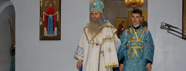 В канун субботы 5-й седмицы Великого поста, праздника Похвалы Божией Матери (Субботы Акафиста).