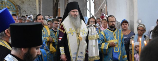 В Урюпинске началось общеепархиальное празднование явления Урюпинской иконы Божией Матери.