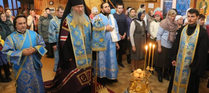 В канун празднования Казанской иконы Божией Матери
