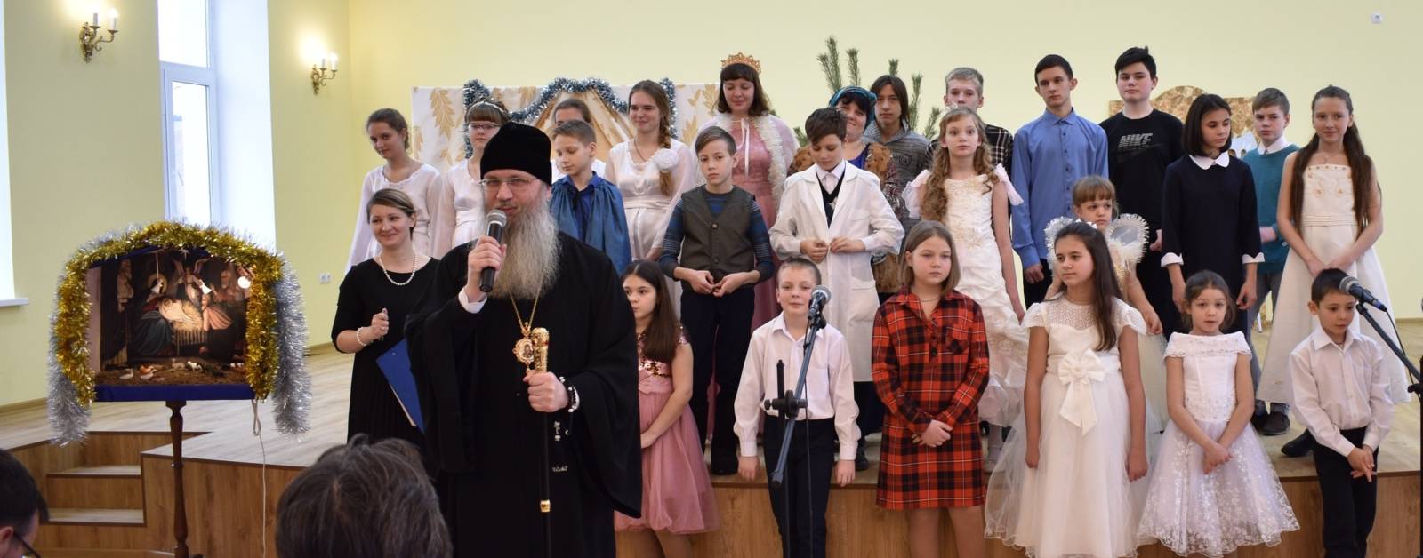 Рождественская ёлка Покровского собора