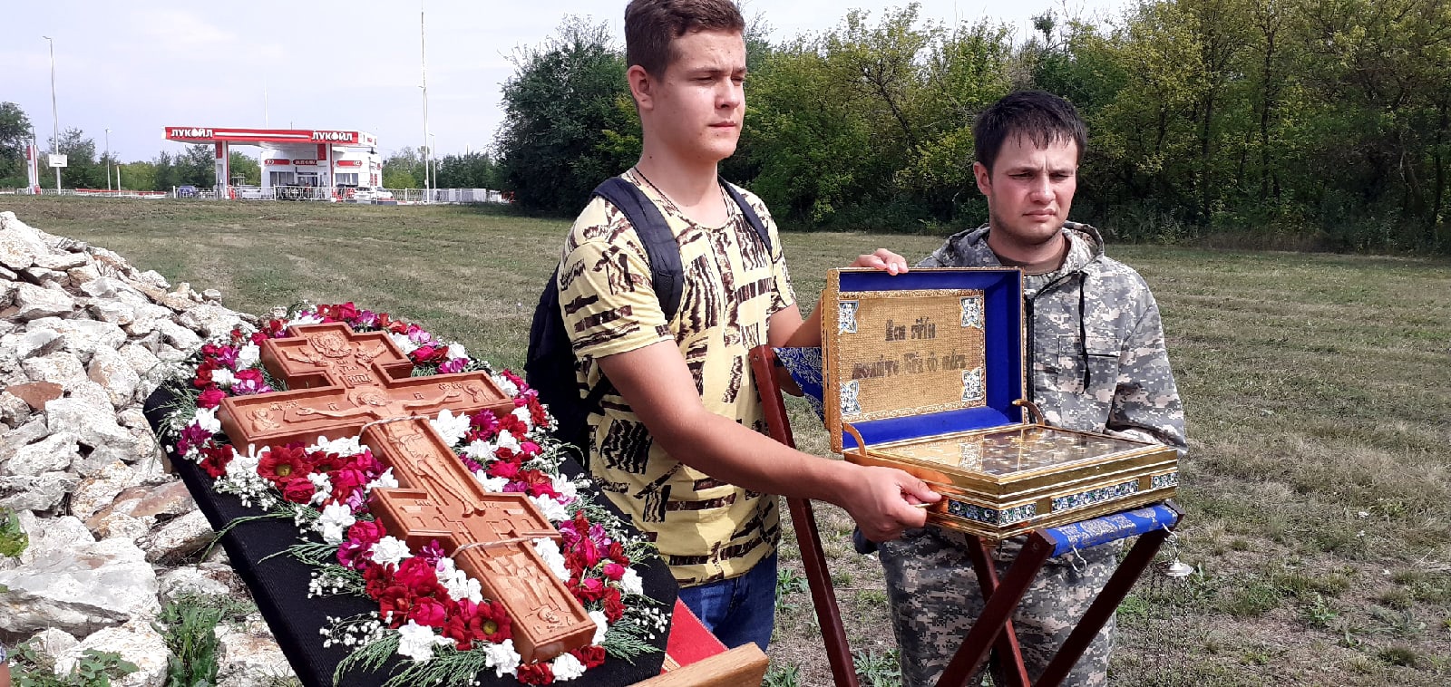 Автомобильный крестный ход в Новоаннинском