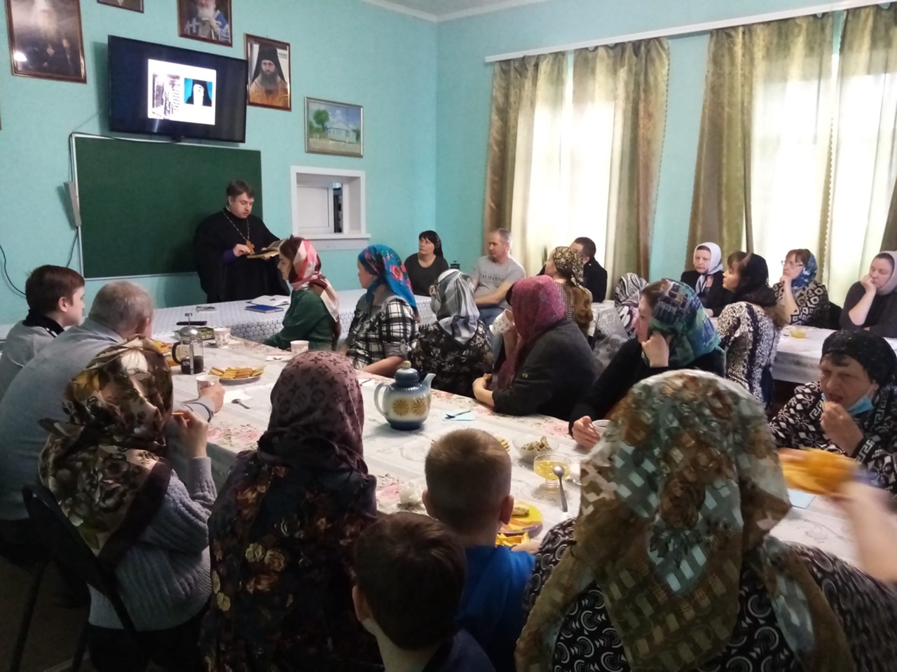 «День православной книги» на приходе прп. Сергия Радонежского