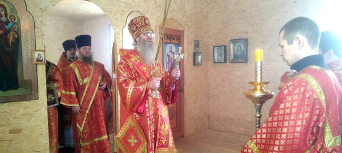 Божественная литургия в храме Новомучеников и исповедников Церкви Русской в г. Михайловка.