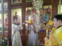 Божественная литургия в Богоявленском храме г. Фролово.
