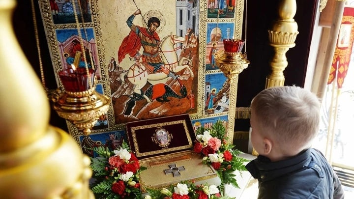 ВО ВСЕ РЕГИОНЫ РОССИИ БУДЕТ ПРИНЕСЕН КОВЧЕГ С МОЩАМИ ВЕЛИКОМУЧЕНИКА ГЕОРГИЯ ПОБЕДОНОСЦА