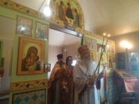 Божественная литургия в храме прп. Арсения Великого в пос. Отрадное, Михайловского района