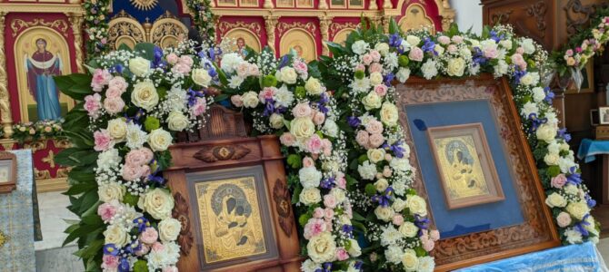 В канун празднования Явления Урюпинской иконы Божией Матери