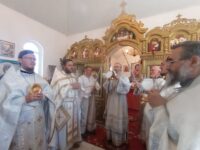 Божественная литургия в храме мч. Андрея Стратилата в х. Крутовском, Серафимовичского района.