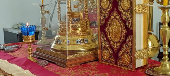 В день памяти благоверного великого князя Александра Невского, в Покровском кафедральном соборе г. Урюпинска была совершена Божественная литургия.