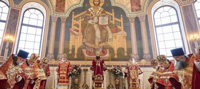 В Волгоградской епархии отмечают первую годовщину перенесения мощей священномученика Николая Попова